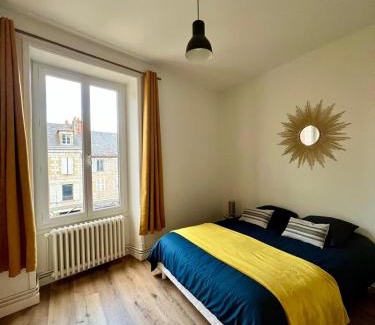 Brive-la-Gaillarde Apartment | Casa Teyssier #3 - T2 bis en Hyper Centre