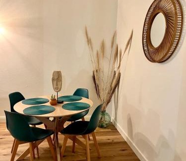 Brive-la-Gaillarde Apartment | Casa Teyssier #3 - T2 bis en Hyper Centre