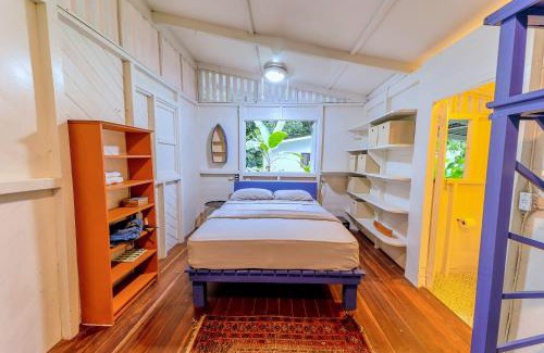 Puerto Viejo de Talamanca House | Casa Theia - Comfort cabin, Caribbean jungle beach