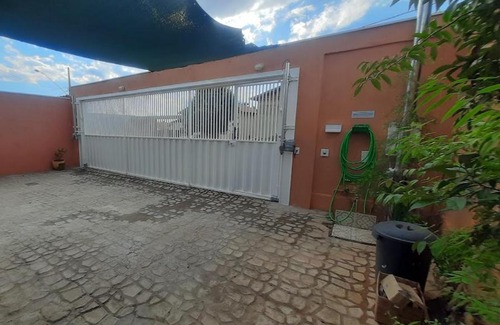 Delfinopolis Apartment | Casa Topázio no Container dos Cristais
