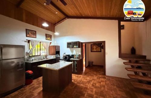 Veintisiete de Abril Cabin | Casa Toscana