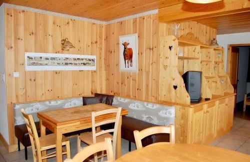 Champagny-en-Vanoise Ski Chalet | Casa-Tour du Merle N° 2