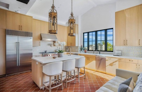 Western Malibu House | Casa Tranquila Malibu - Private Spanish Revival Estate
