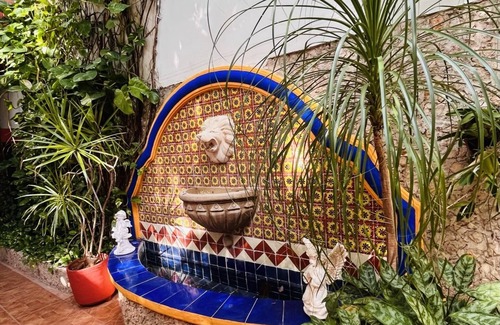 Barrio de Santiago Bed & Breakfast | Casa Tres Colibries - Adults Only