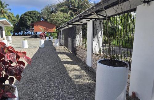 Palma House | Casa Trogon 2BDRM AC 50M to the Beach