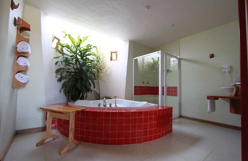Bernal Hotel | Casa Tsaya Boutique