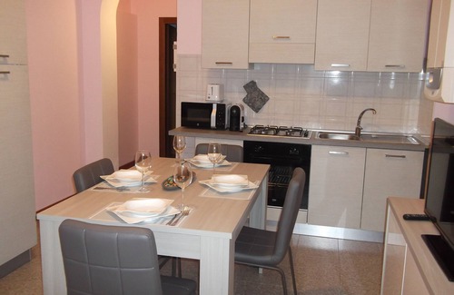 Polpenazze del Garda House | Casa Vacanze Sabrina - 2 Stupendi Appartamenti Adiacenti