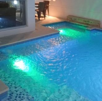 Girardot House | casa vacacional con piscina y jacuzzi privado en girardot