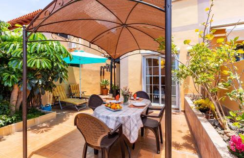 Las Rosas House | Casa Vacacional Golfin