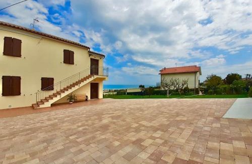 Senigallia House | Casa Vacanze con Vista Mare e Giardino - Amanecer
