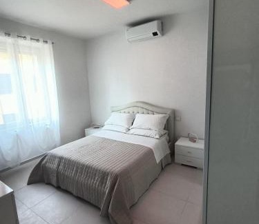 Foligno House | Casa Vacanze Il Divano Rosso