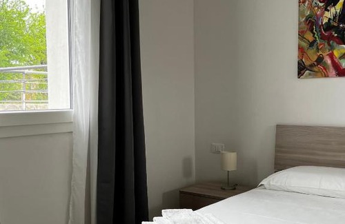 Noto House | Casa vacanze Theros, lido di Noto