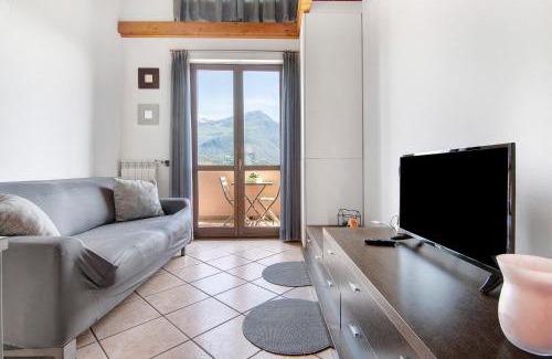Dongo Apartment | Casa vacanze vigna del Lago