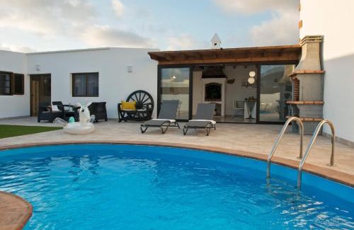 Mancha Blanca House | Casa Valeria