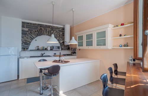 Moltrasio Apartment | Casa Valleggia