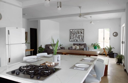 Canafistula Cottage | Casa Verde-Secluded Paradise w Sunset Views