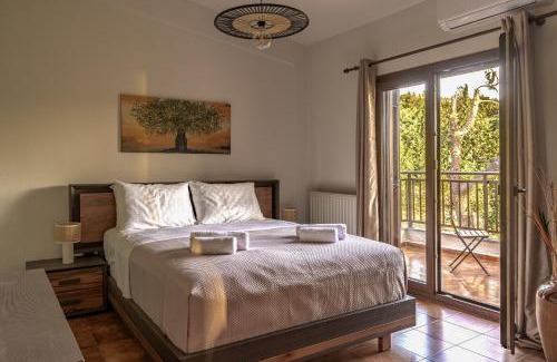 Pefkochori Villa | Casa Verde by halu!, Villa with private pool
