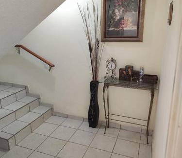Muzquiz House | Casa Victoria