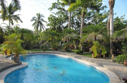 Nuevo Vallarta Bed & Breakfast | Casa Virgilio B&B