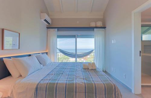 Florianopolis Villa | Casa Vista Mar Deslumbrante na Praia Brava Can5
