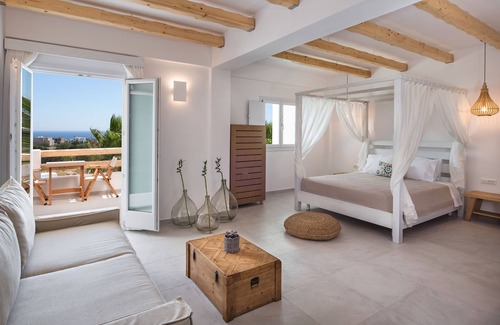 Kamari Hotel | Casa Vitae Suites