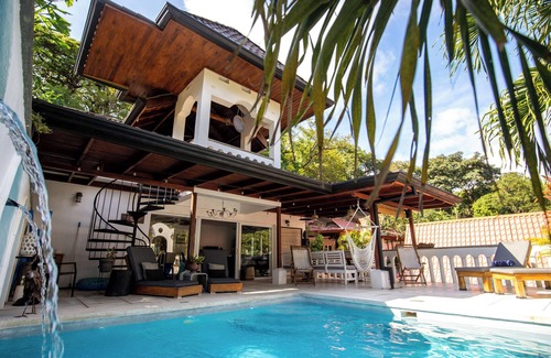 Nosara Bed & Breakfast | Casa Vitality - Suite Carambola, Casa Vitality - Suite Carambola - 4 Min Walk to the Beach