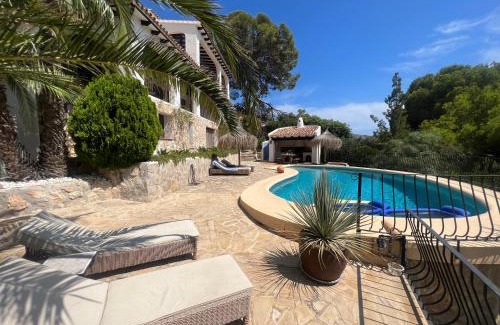 Arnella Villa | Casa Voskamp