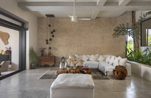 Xpu-Ha House | Casa Xaman · Casa Xaman - Pool/Steam bath/5 BR/17 ppl