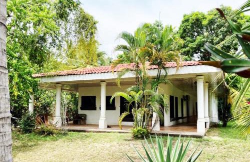 Parrita House | Casa Ylang Ayala