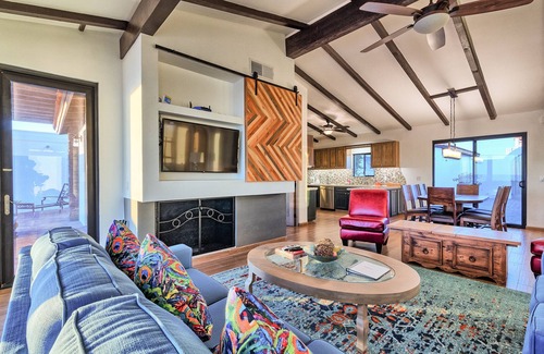 Las Conchas House | Casa Zillori:Beachfront w/outdoor jacuzzi & firepit facing the Sea of Cortez