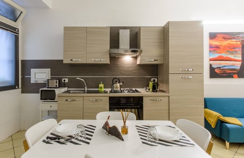 Quartieri Spagnoli House | Casa90 Holiday Home