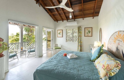 Halcyon Heights Villa | Casabella Luxury villa