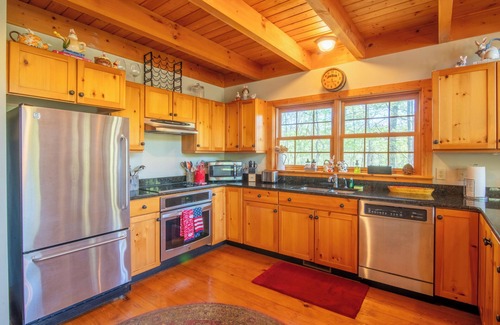 Cullowhee Cabin | Casablanc - Stunning Mountain Cabin Near WCU