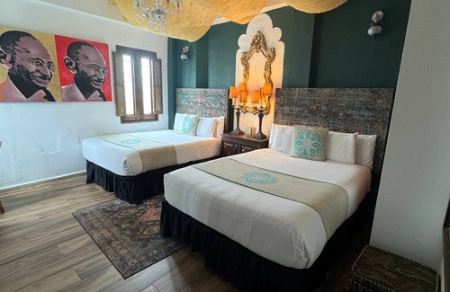 San Francisco Hotel | CasaBlanca Hotel