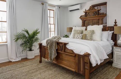 Cape May Bed & Breakfast | Casablanca