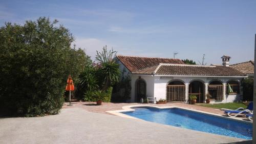 Coin House | Casacool