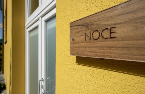 Castel San Pietro Terme Apartment | Casadelfalegname NOCE