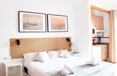 Torre de Benagalbon Apartment | casAFlex, Fabuloso Estudio en Añoreta Golf