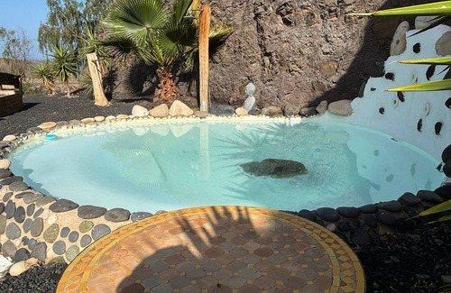 Pajara Ski Chalet | CasaGrande Rural Life Fuerteventura- Large terrace very close to the sea