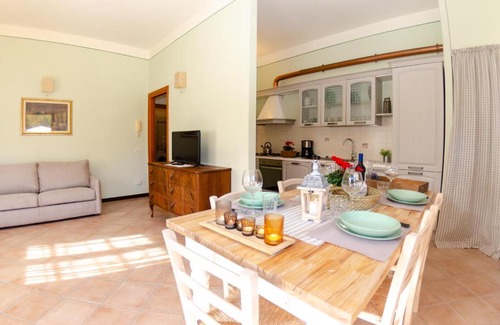 Valpromaro Apartment | Casale 180