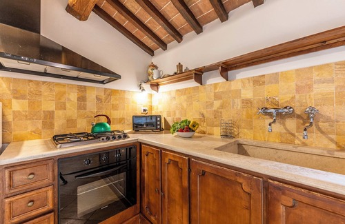 Montepulciano Villa | Casale Dei 12, Emma Villas