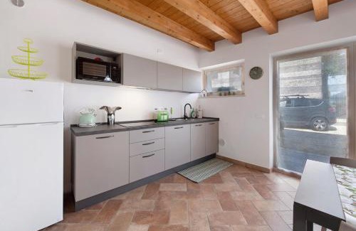 Caprino Veronese Apartment | Casale la Coccinella Gelsomino
