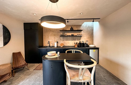 Lafayette Apartment | CasaMericana