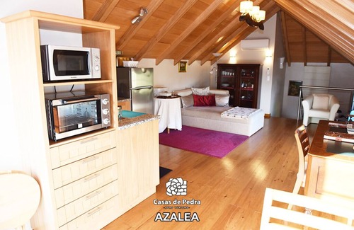 Camacha Cottage | Casas de Pedra - The Azalea - Country house to relax and connect with nature
