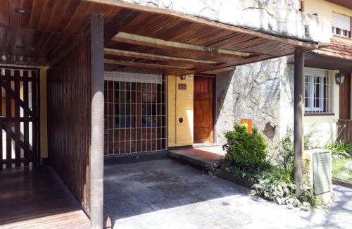 La Lucila del Mar Ski Chalet | CasaSurf