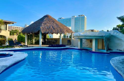 Zona Hotelera Villa | Cascada by Andiani Travel