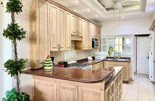 Downtown Cancun Apartment | Cascada by Andiani Travel