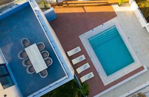 Gornji Kono Apartment | Cascade Luxury Apartments