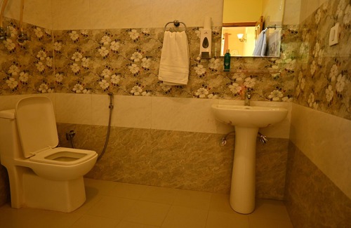 Manali Hotel | Cascade Mountain Retreat Manali