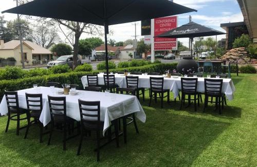 Dubbo Hotel | Cascades Motor Inn